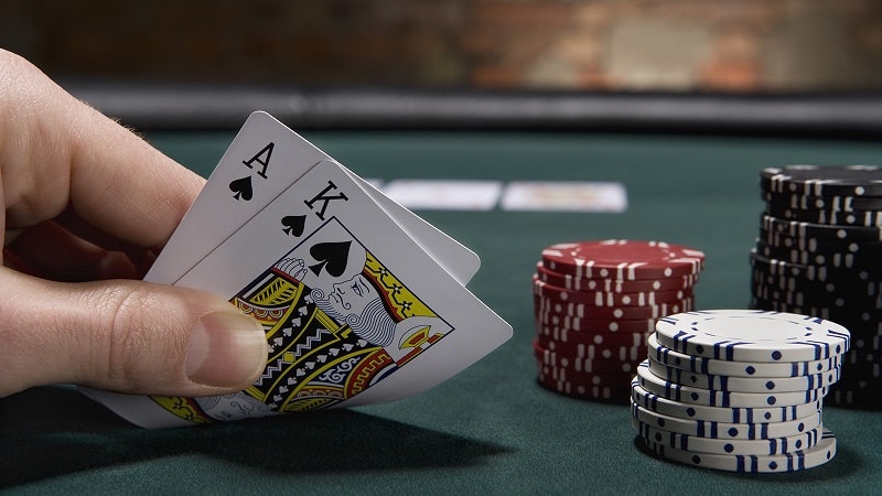 Vì Sao Blackjack Nhiều Người Chơi? Luật Chơi Và Cách Tham Gia Cách chơi Blackjack giúp nâng cao cơ hội chiến thắng