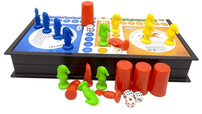 Cách Chơi Game Cờ Cá Ngựa Đổi Thưởng Dành Cho Người Mới Khi có quyền xuất quân, người chơi có thể đưa nhiều quân ra bàn cùng lúc